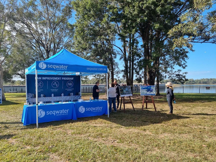 Community session on dam wall works